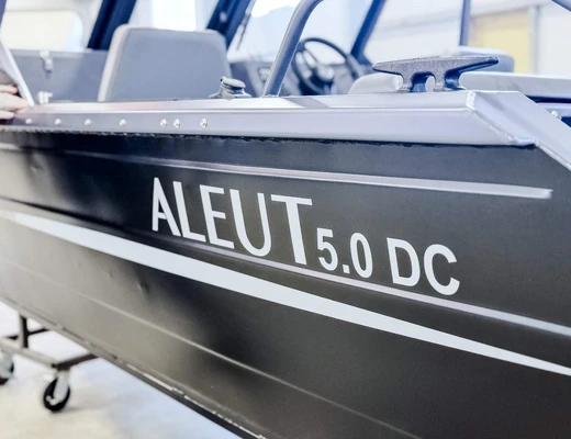 Катер ALEUT 5.0 DC Катер ALEUT 5.0 DC