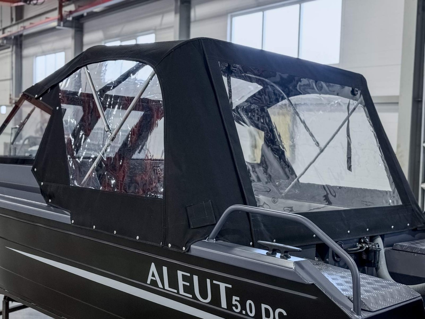 Катер ALEUT 5.0 DC Катер ALEUT 5.0 DC