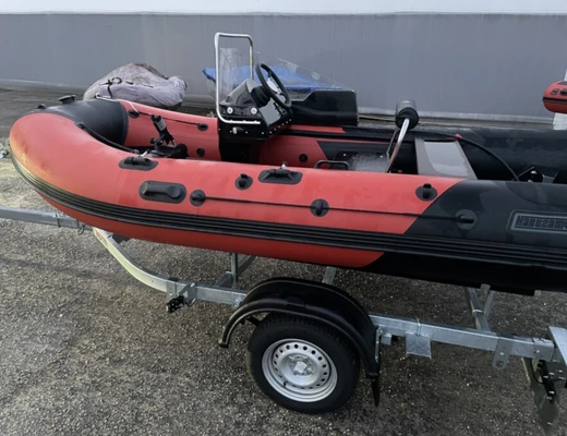 Лодка Navigator 380 R консоль дистанция Лодка Navigator 380 R консоль дистанция