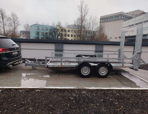 Прицеп для перевозки спецтехники, авто и грузов Прицеп для перевозки спецтехники, авто и грузов